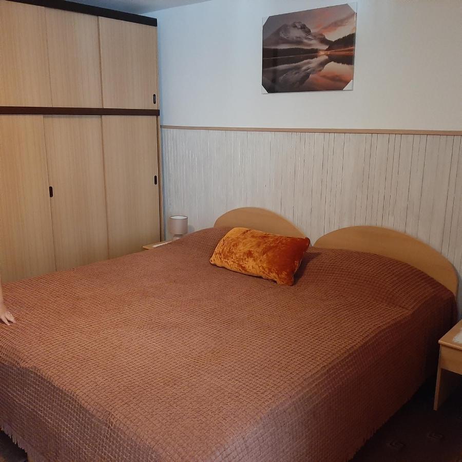 Apartament Gale *
